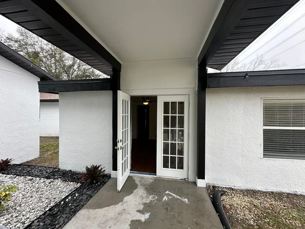 2211 Sunny View Drive Oviedo FL 32765