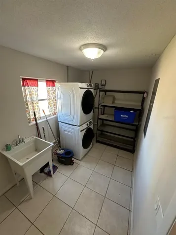 2211 Sunny View Drive Oviedo FL 32765