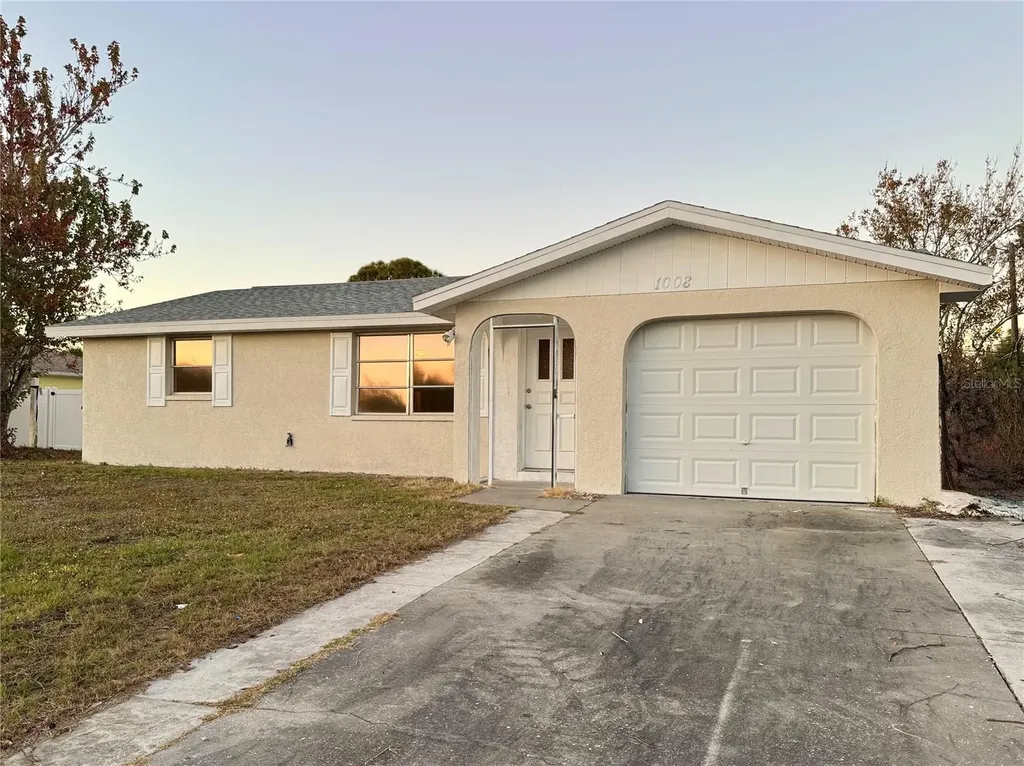 1008 Duquesne Road Venice FL 34293