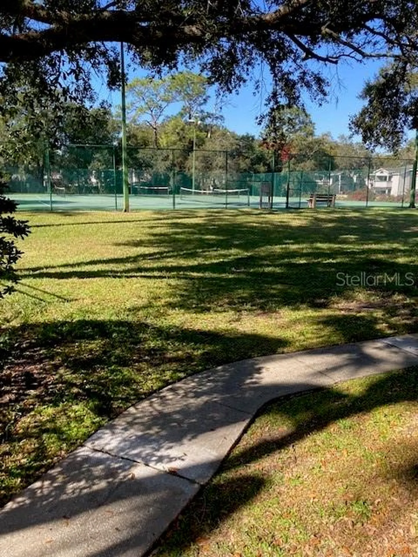 2804 N Powers Drive Orlando FL 32818