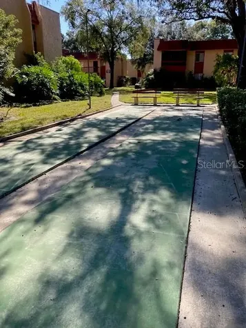 2804 N Powers Drive Orlando FL 32818