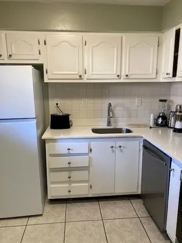 2804 N Powers Drive Orlando FL 32818
