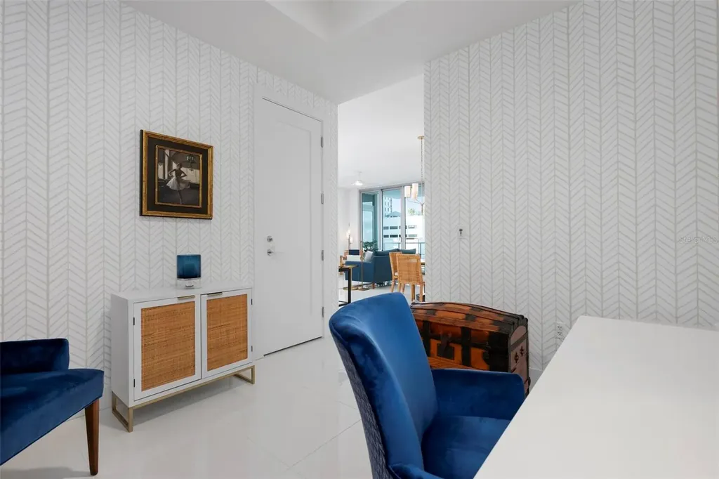 111 S Pineapple Avenue Sarasota FL 34236