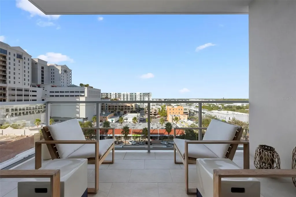 111 S Pineapple Avenue Sarasota FL 34236