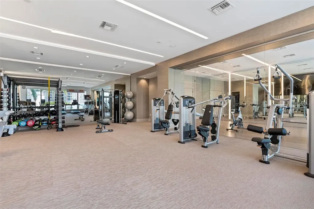 111 S Pineapple Avenue Sarasota FL 34236