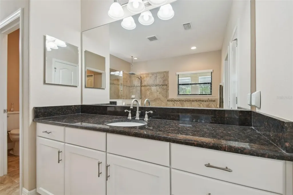 2566 Lake Manor Drive Land O Lakes FL 34639