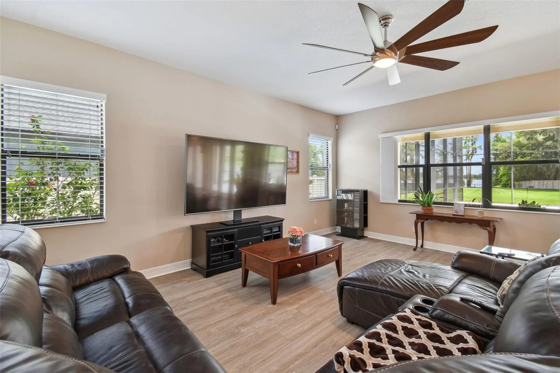 2566 Lake Manor Drive Land O Lakes FL 34639