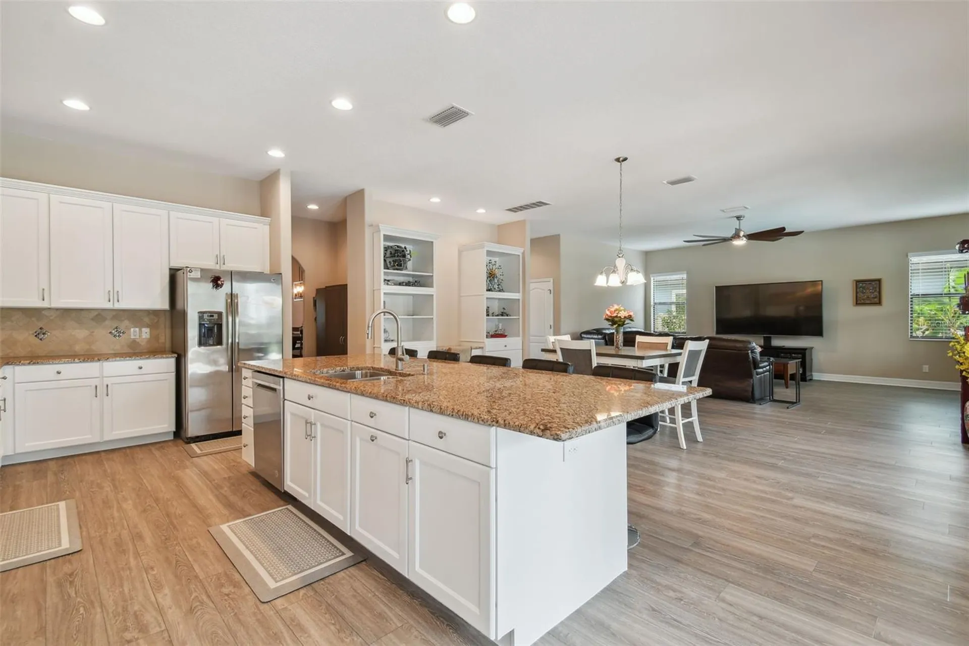 2566 Lake Manor Drive Land O Lakes FL 34639