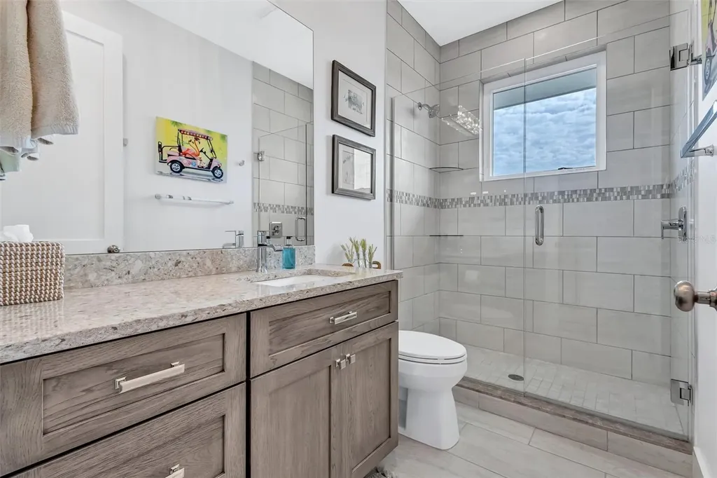 4881 Oxford Drive Siesta Key FL 34242