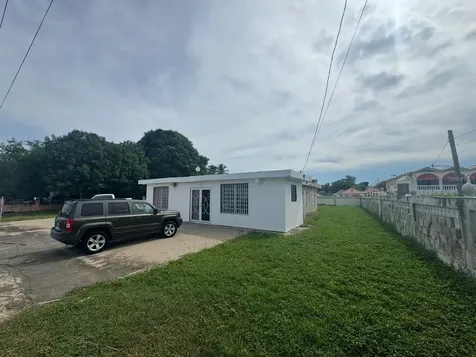 690 Street Bo. Sabana Vega Alta PR 00692