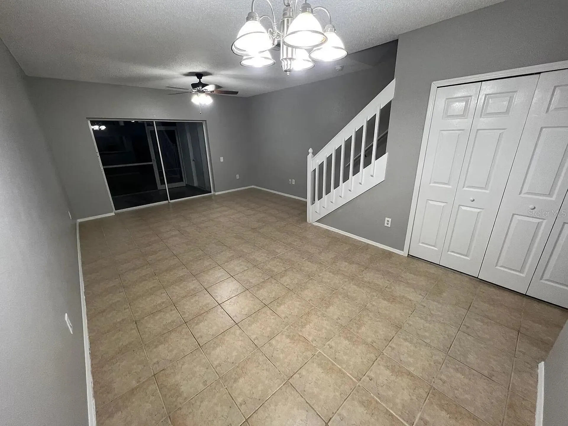 8674 Hunters Key Circle Tampa FL 33647