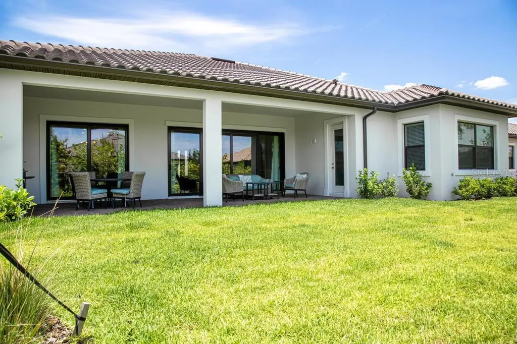 1709 8th Street E Palmetto FL 34221