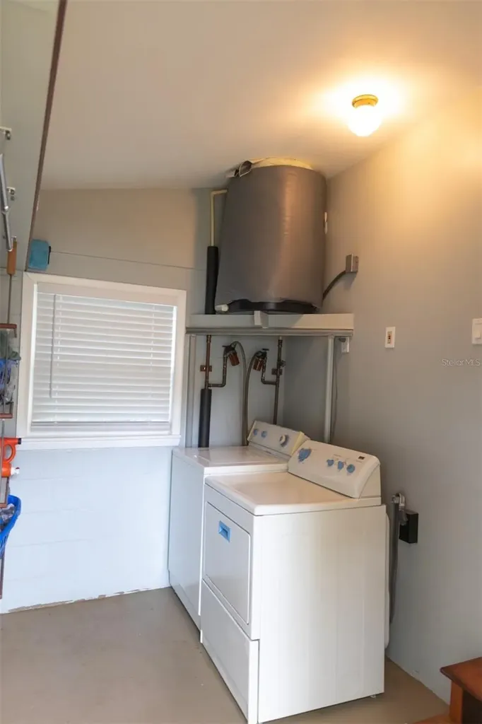 544 Farnum Drive Tarpon Springs FL 34689