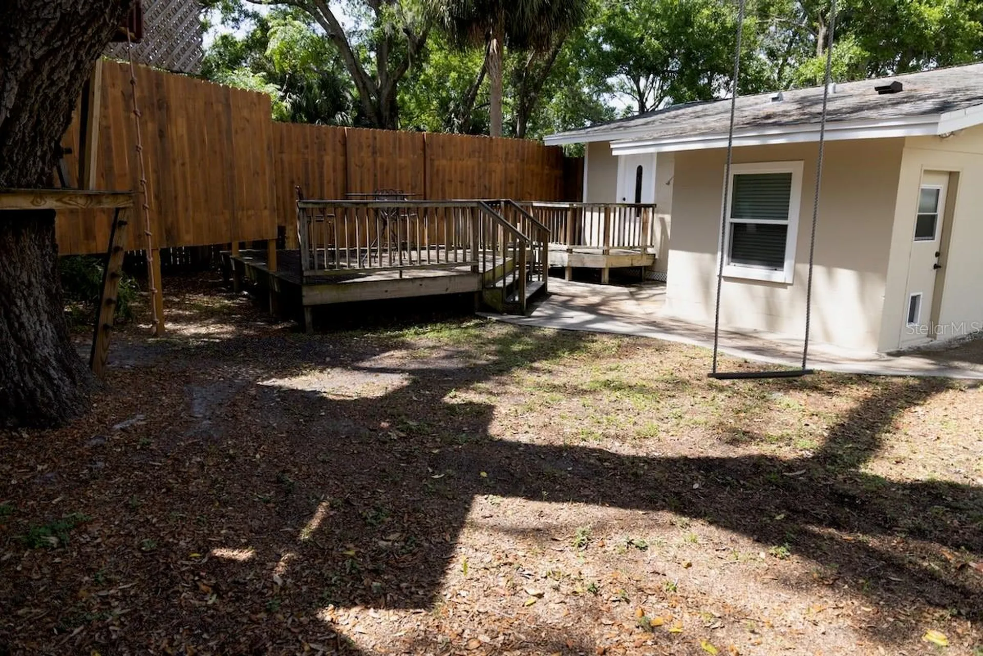 544 Farnum Drive Tarpon Springs FL 34689