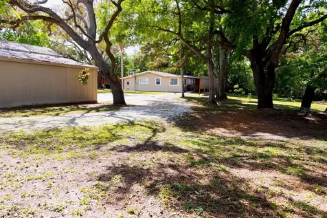 544 Farnum Drive Tarpon Springs FL 34689