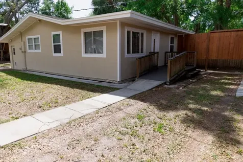 544 Farnum Drive Tarpon Springs FL 34689