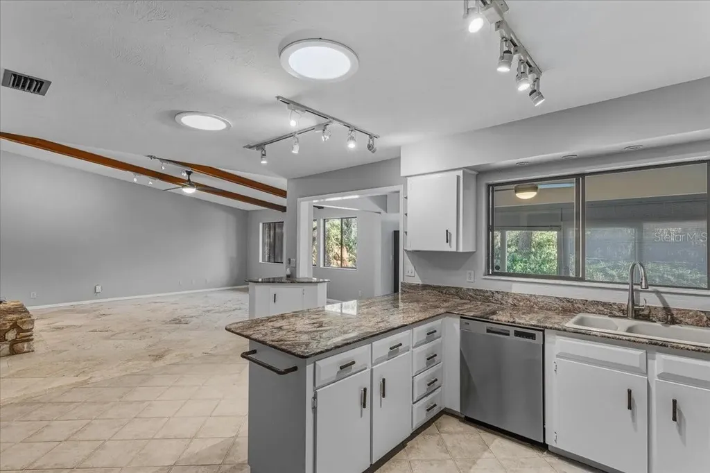 1707 NW 51st Terrace Gainesville FL 32605