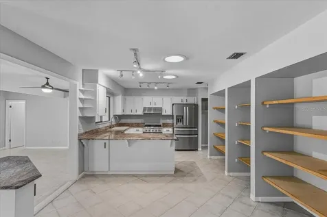 1707 NW 51st Terrace Gainesville FL 32605