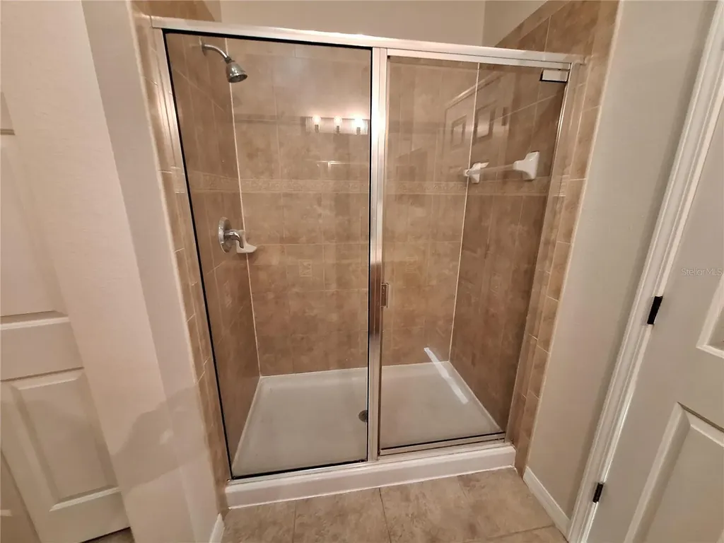 3709 Parkridge Circle Sarasota FL 34243