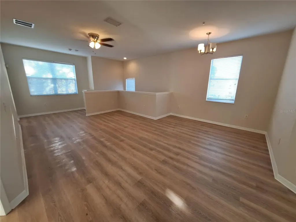 3709 Parkridge Circle Sarasota FL 34243