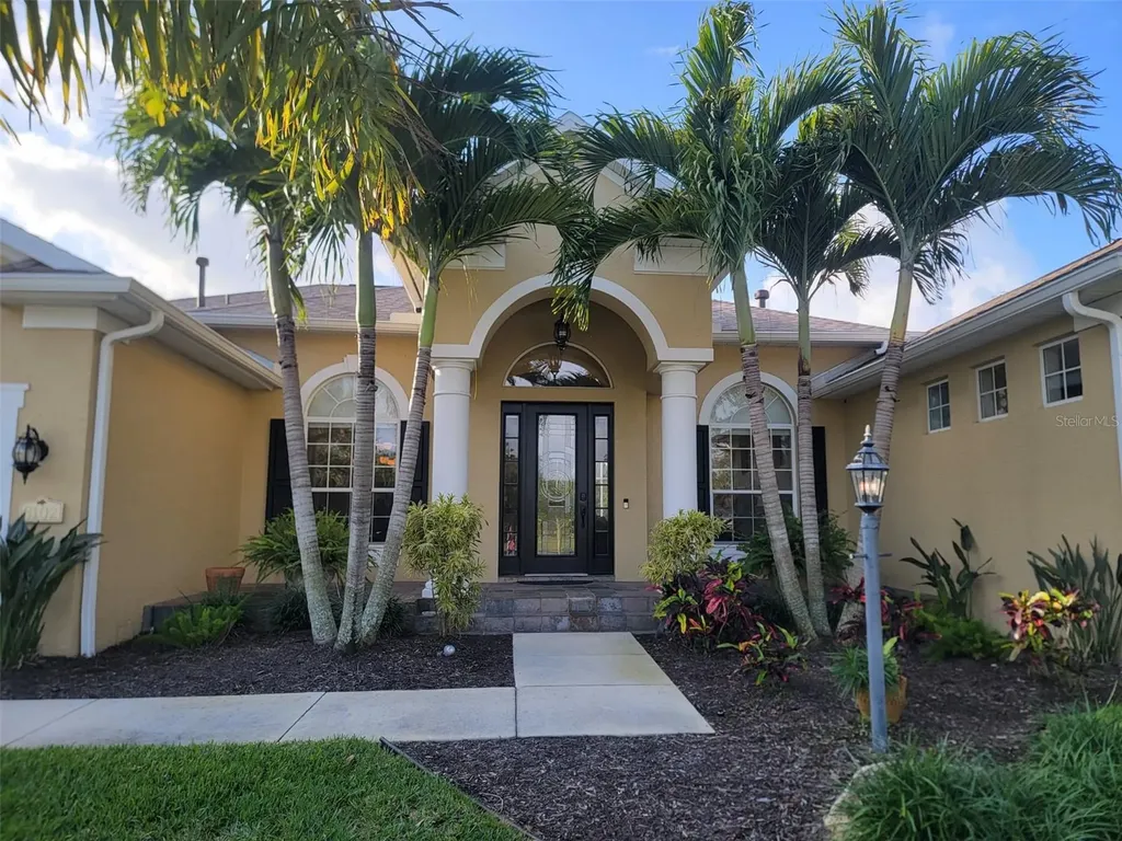 8102 8th Terrace NW Bradenton FL 34209