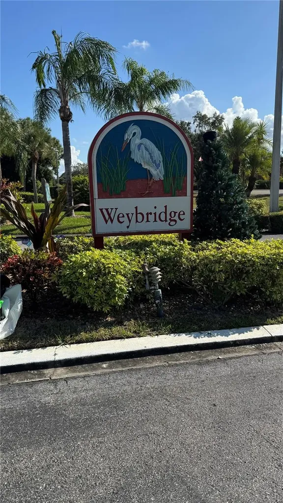 4640 Weybridge Sarasota FL 34235
