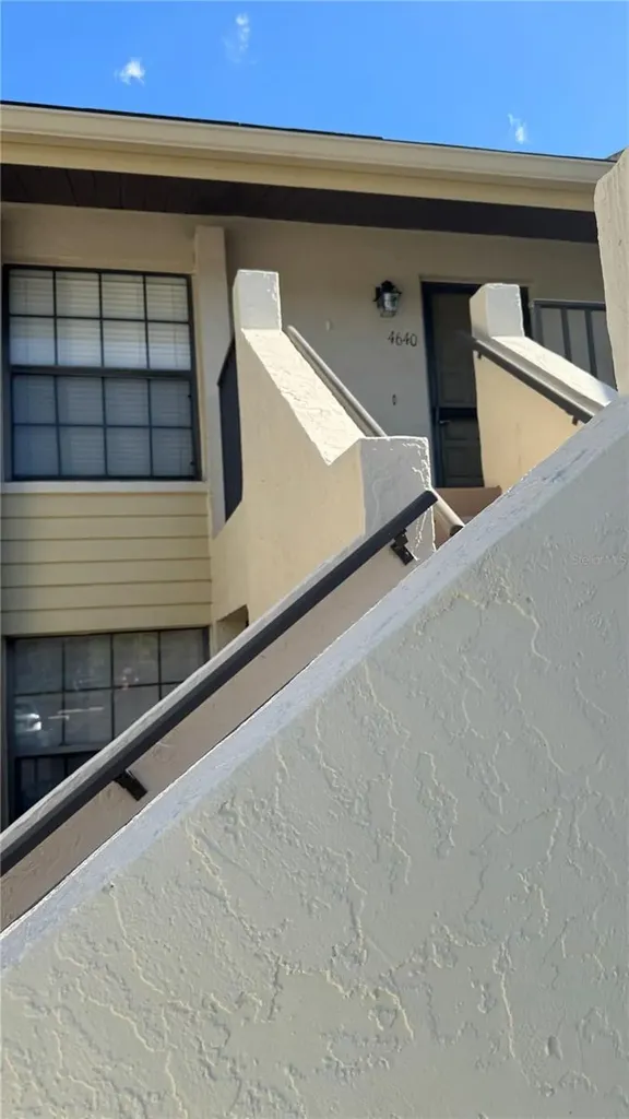 4640 Weybridge Sarasota FL 34235