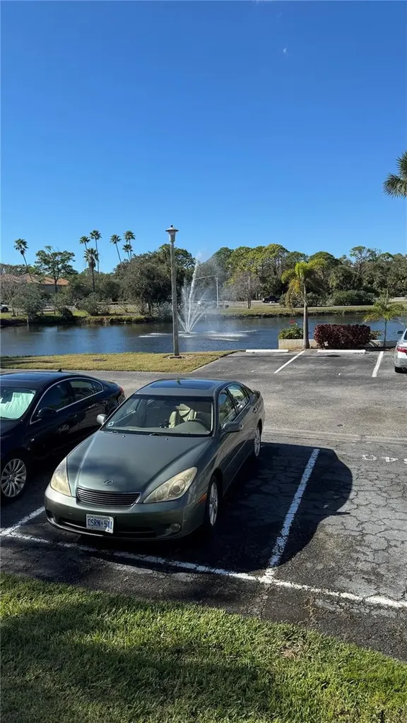 4640 Weybridge Sarasota FL 34235