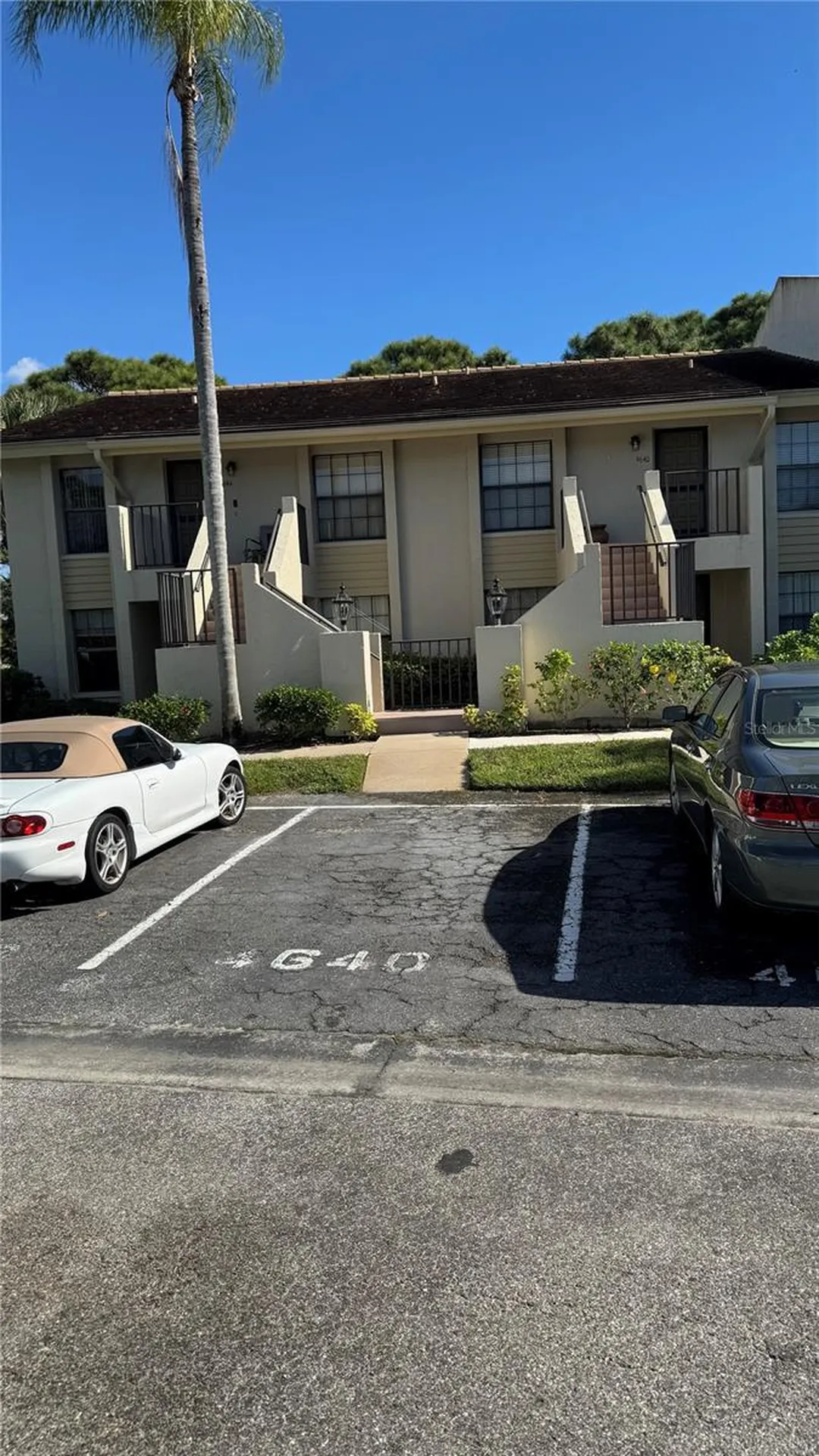 4640 Weybridge Sarasota FL 34235
