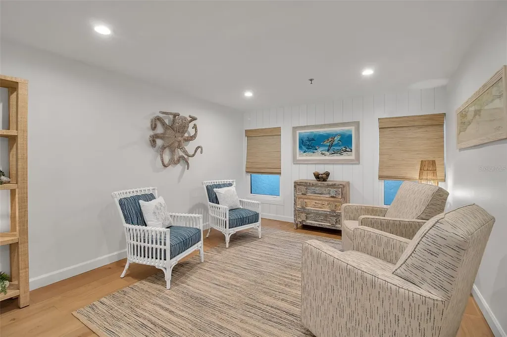 2123 Harbourside Drive Longboat Key FL 34228