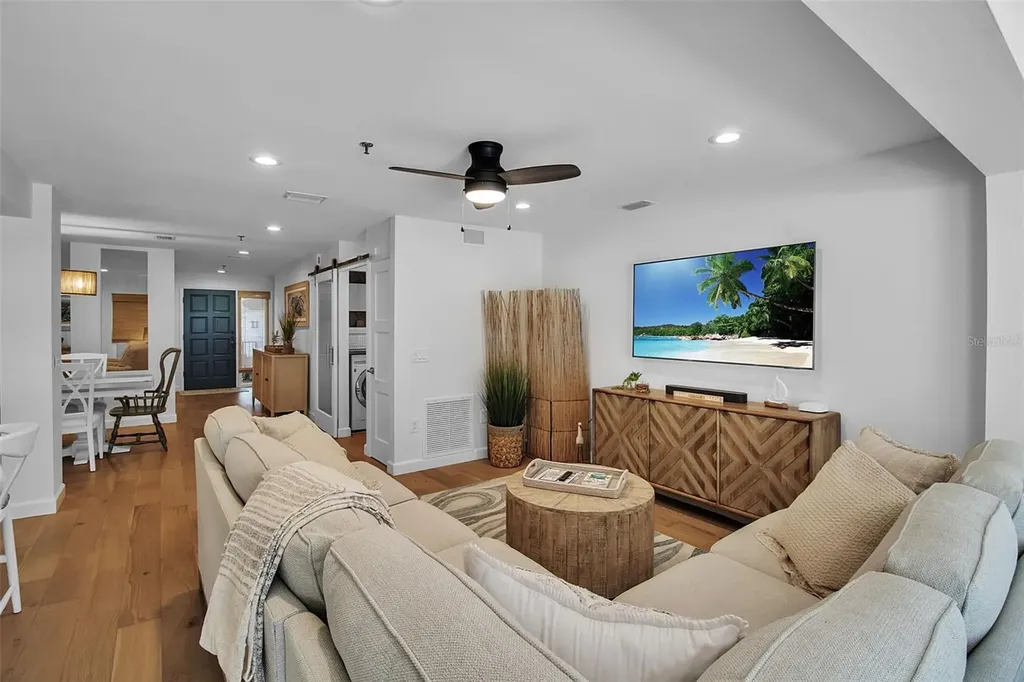 2123 Harbourside Drive Longboat Key FL 34228