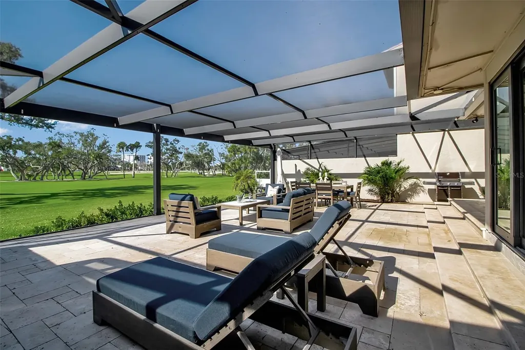 2123 Harbourside Drive Longboat Key FL 34228