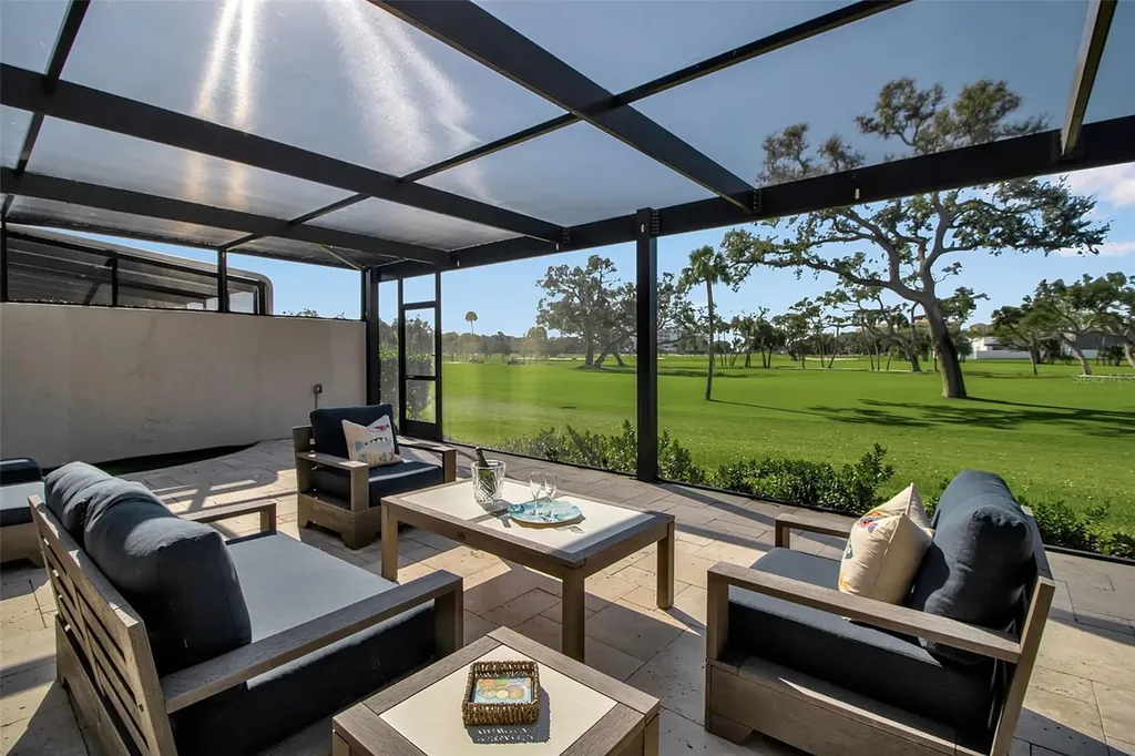 2123 Harbourside Drive Longboat Key FL 34228