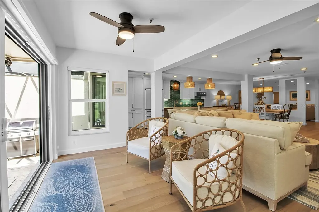 2123 Harbourside Drive Longboat Key FL 34228
