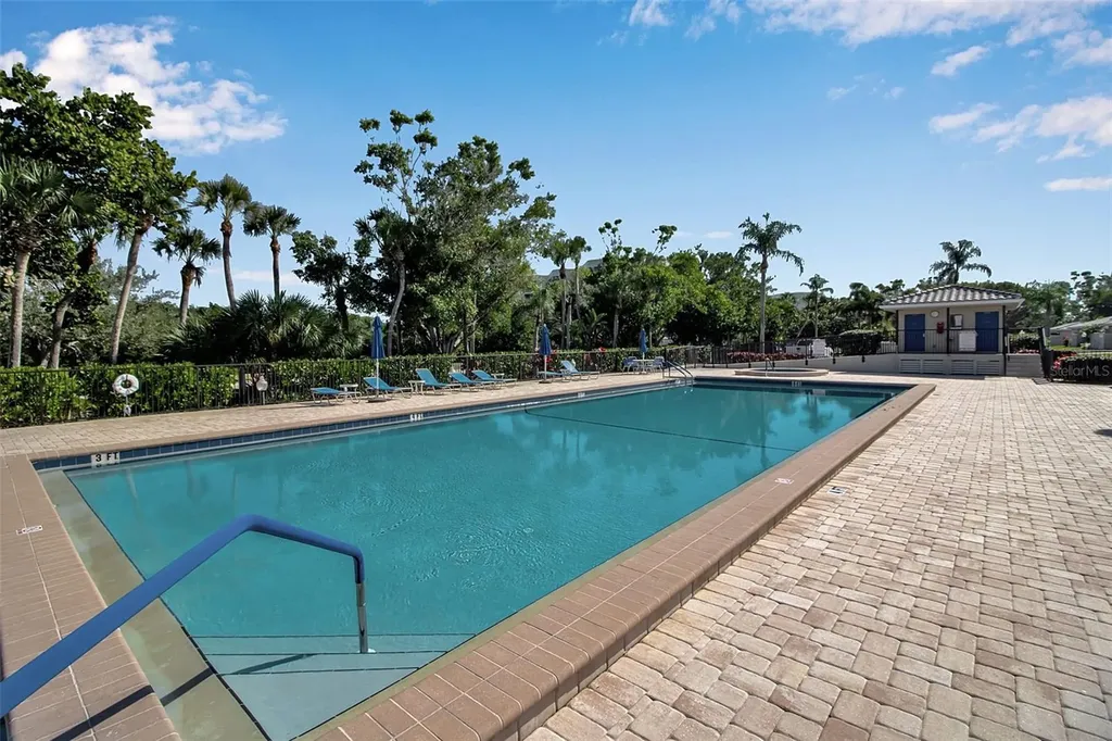 2123 Harbourside Drive Longboat Key FL 34228