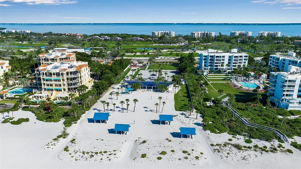 2123 Harbourside Drive Longboat Key FL 34228