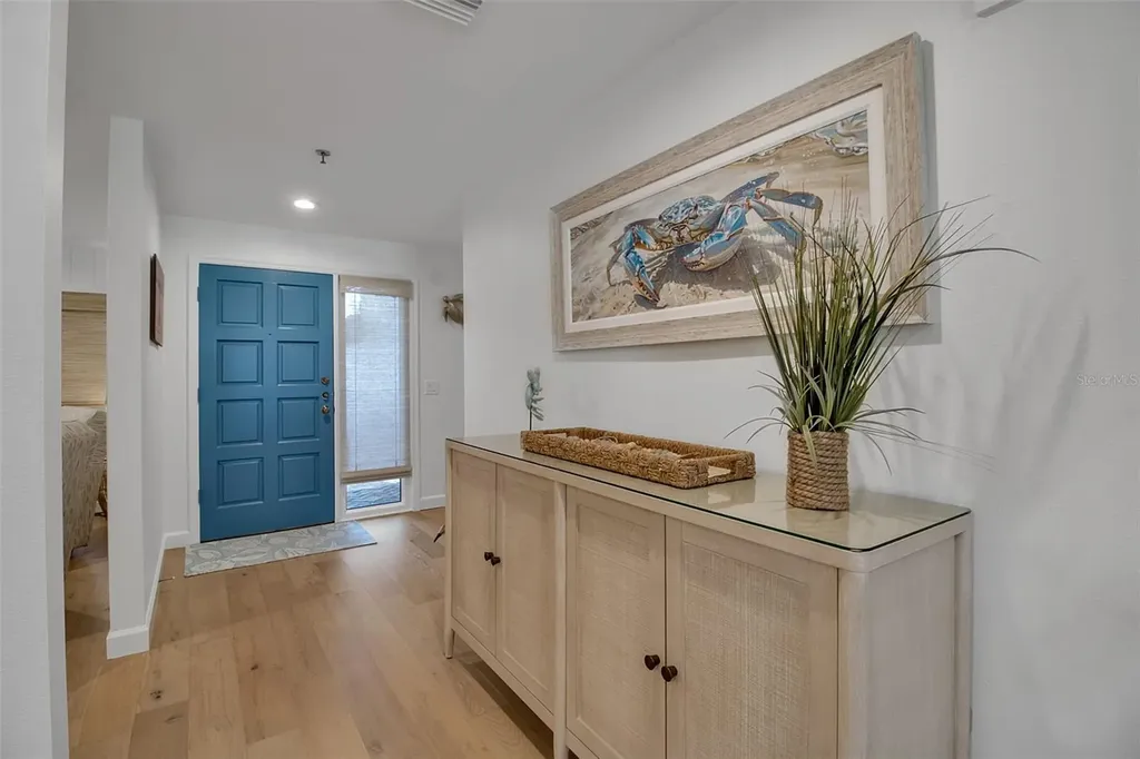 2123 Harbourside Drive Longboat Key FL 34228