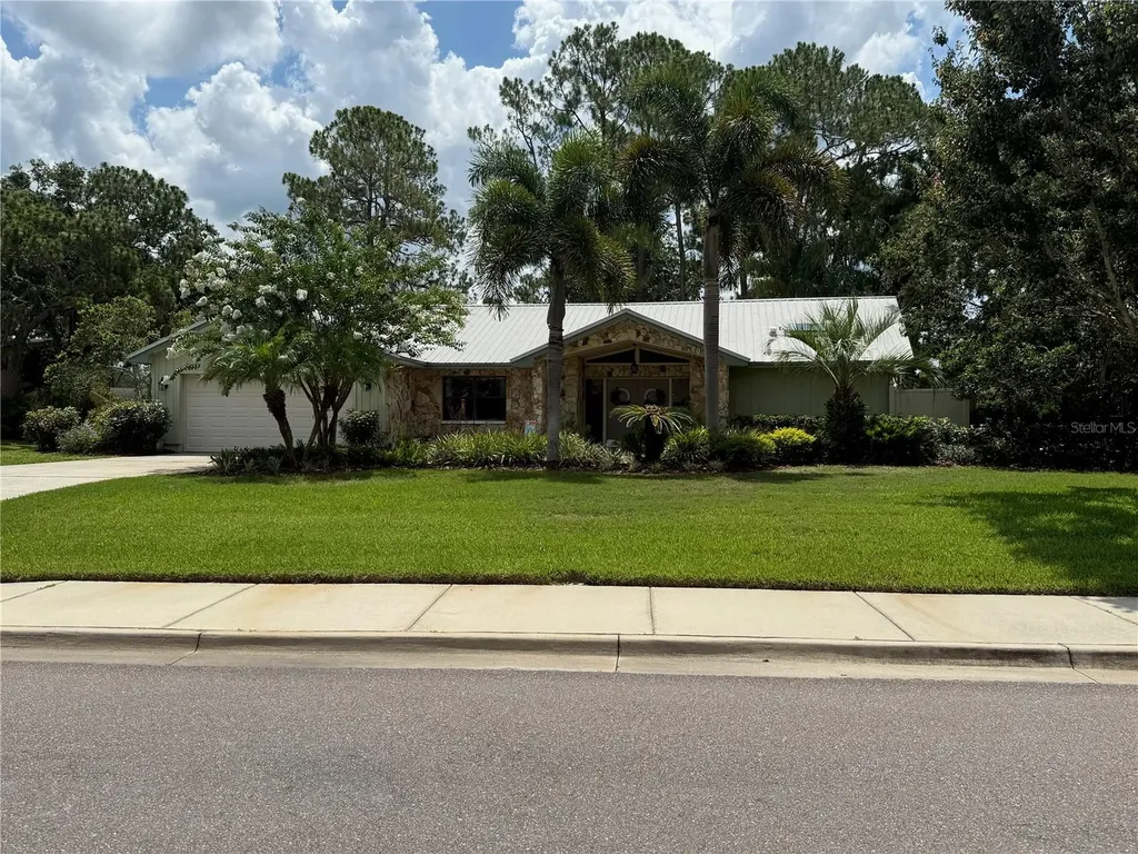 2215 Toniwood Lane Palm Harbor FL 34685