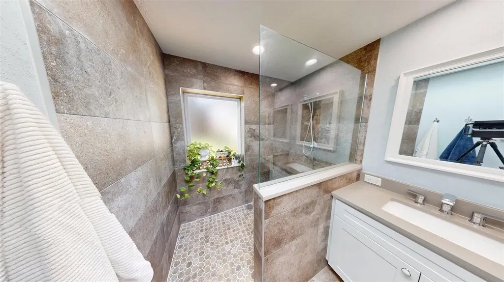 2215 Toniwood Lane Palm Harbor FL 34685
