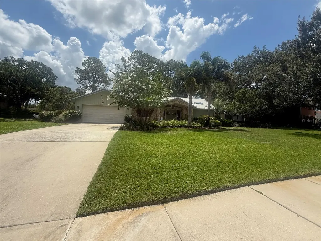 2215 Toniwood Lane Palm Harbor FL 34685