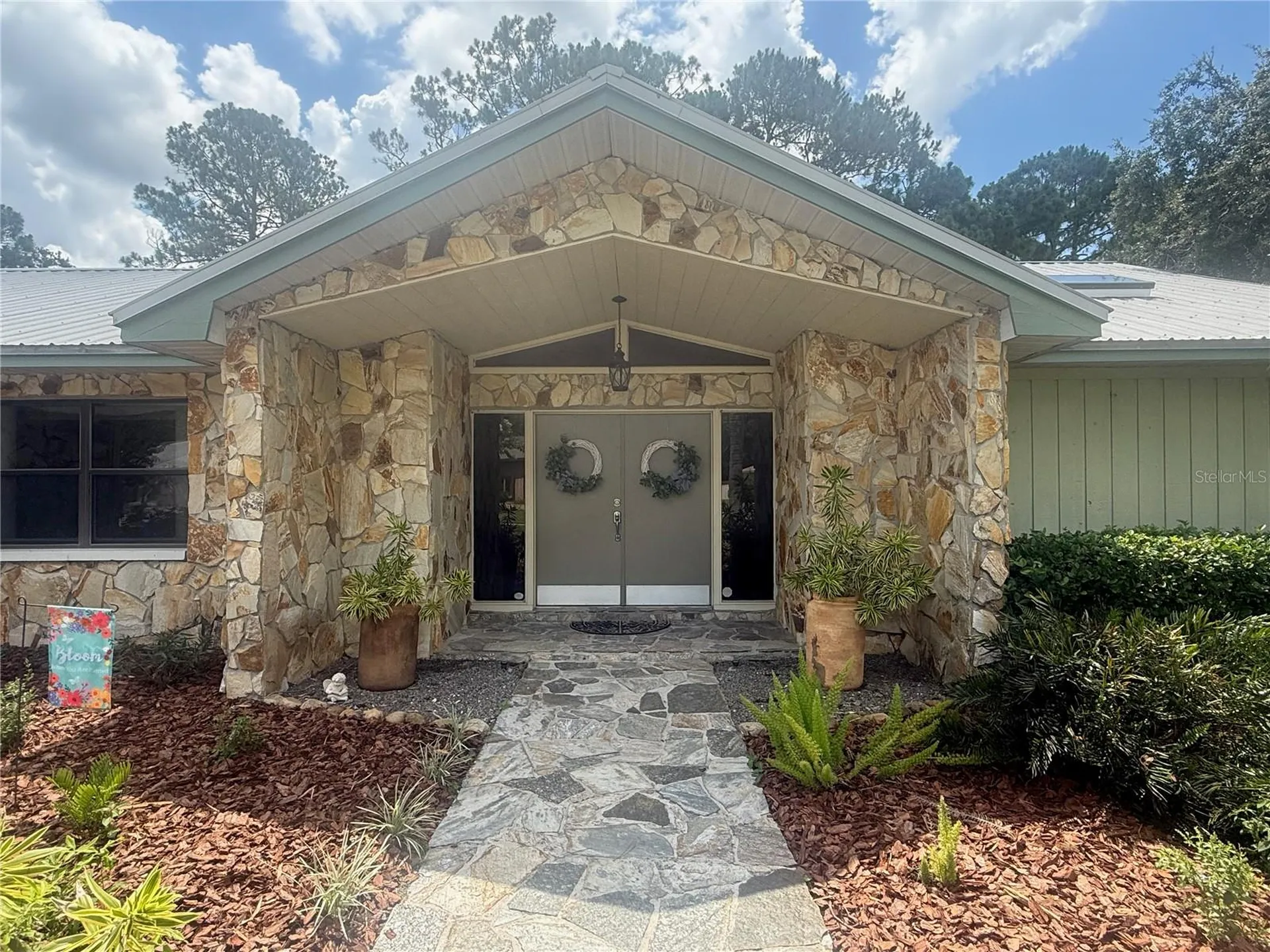 2215 Toniwood Lane Palm Harbor FL 34685