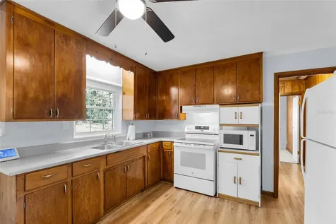 1115 NE 33rd Street Ocala FL 34479
