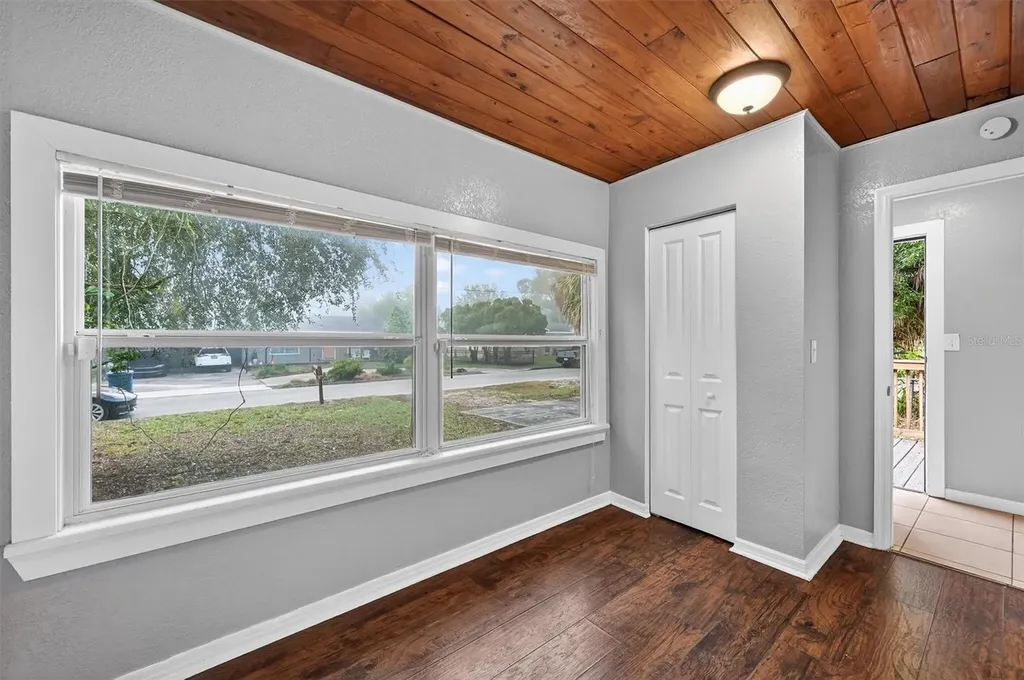 1908 E Jean Street Tampa FL 33610