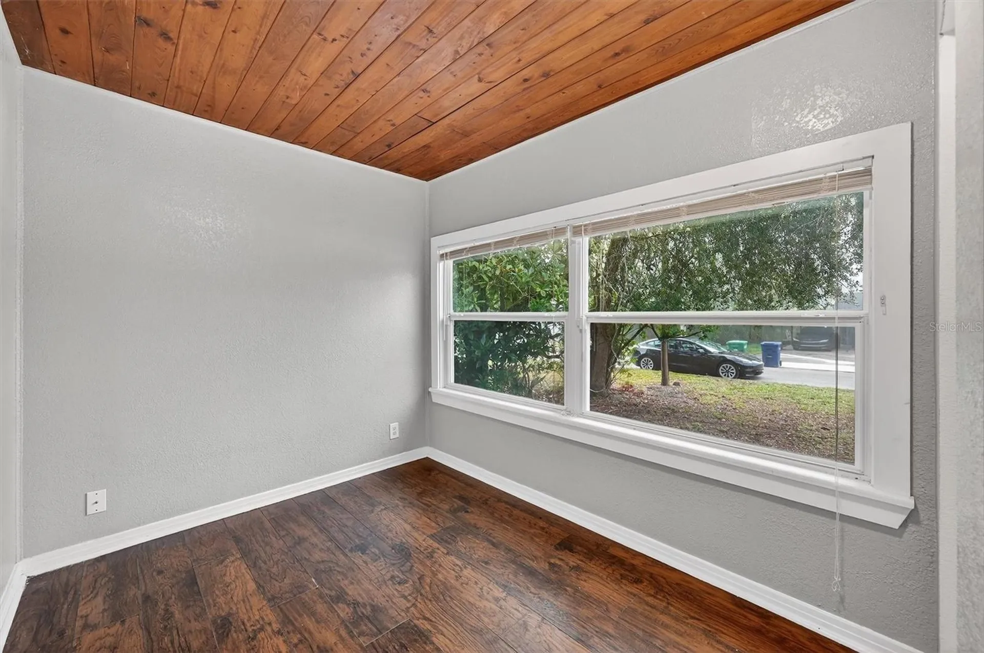 1908 E Jean Street Tampa FL 33610