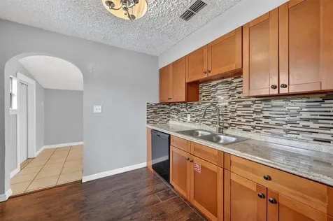 1908 E Jean Street Tampa FL 33610