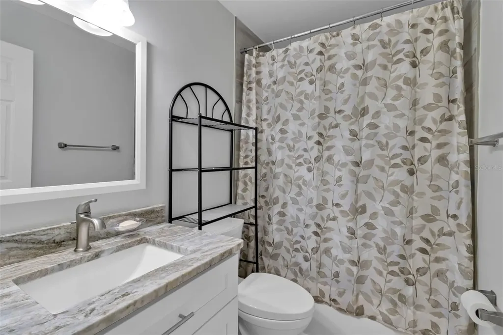 5370 Royal Palm Avenue Sarasota FL 34234