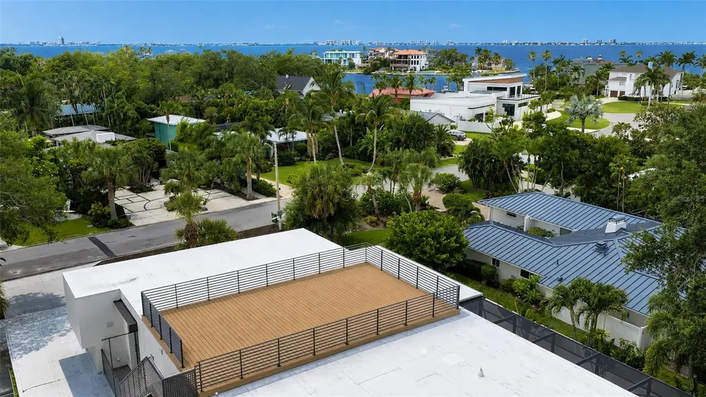 359 N Shore Drive Sarasota FL 34234