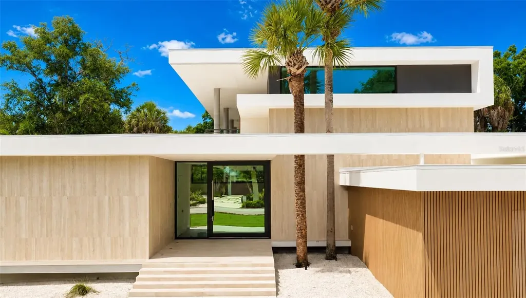 359 N Shore Drive Sarasota FL 34234