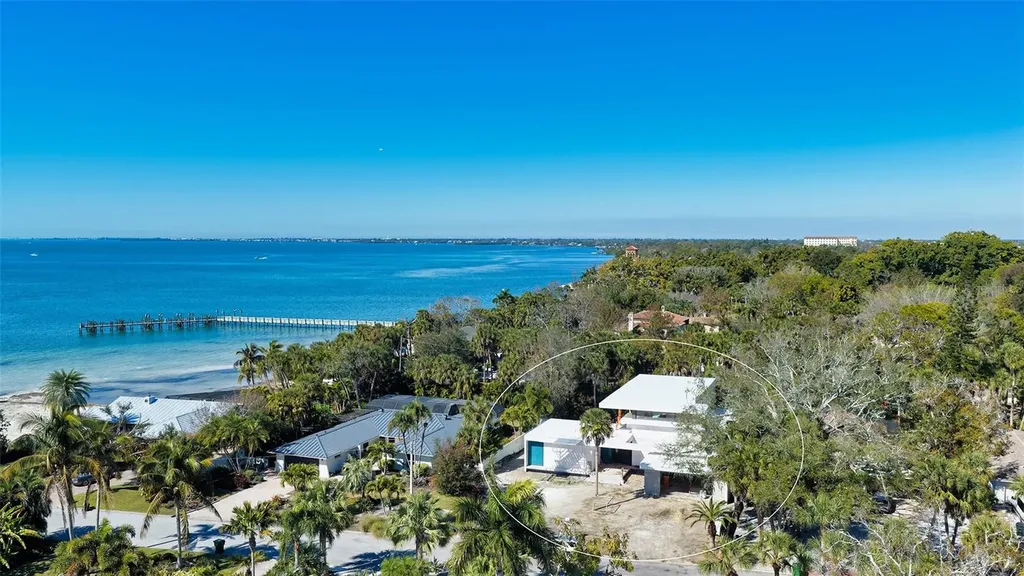 359 N Shore Drive Sarasota FL 34234