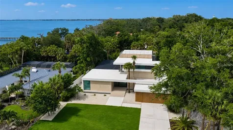 359 N Shore Drive Sarasota FL 34234